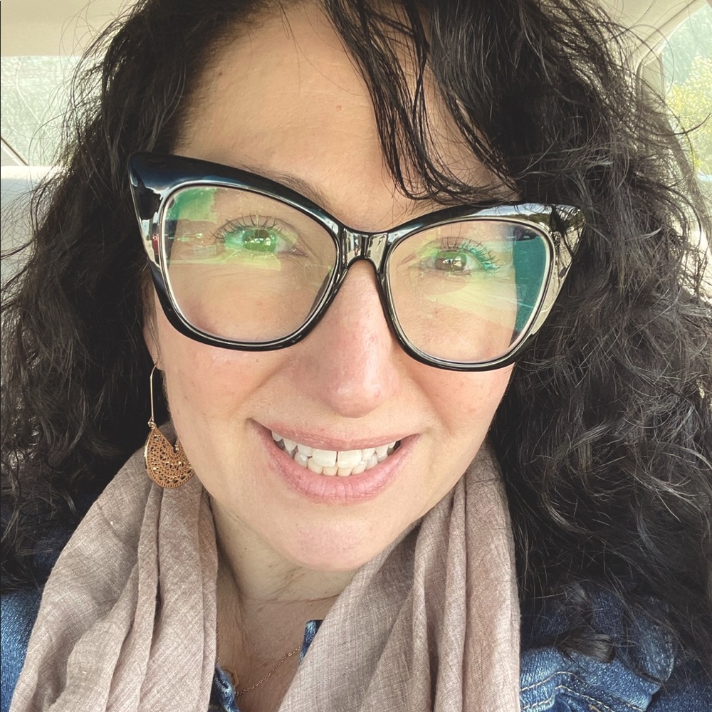 Meet your Posher, Tracy
